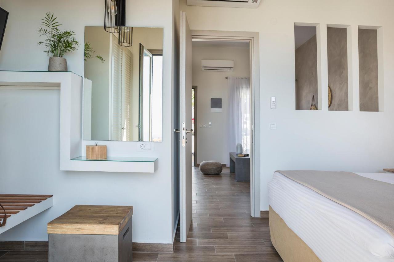 Diana Suites ตราเปซากิ ภายนอก รูปภาพ